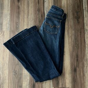 Women's Blue Jeans